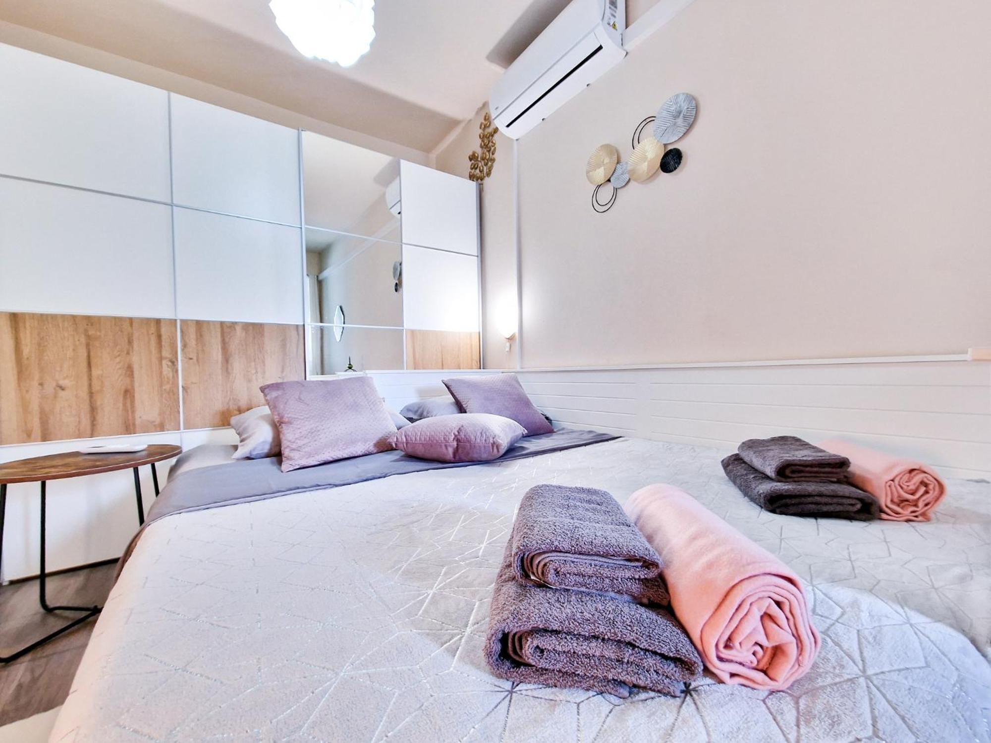 Mobius - Cozy Bacvice Apartment Split Buitenkant foto
